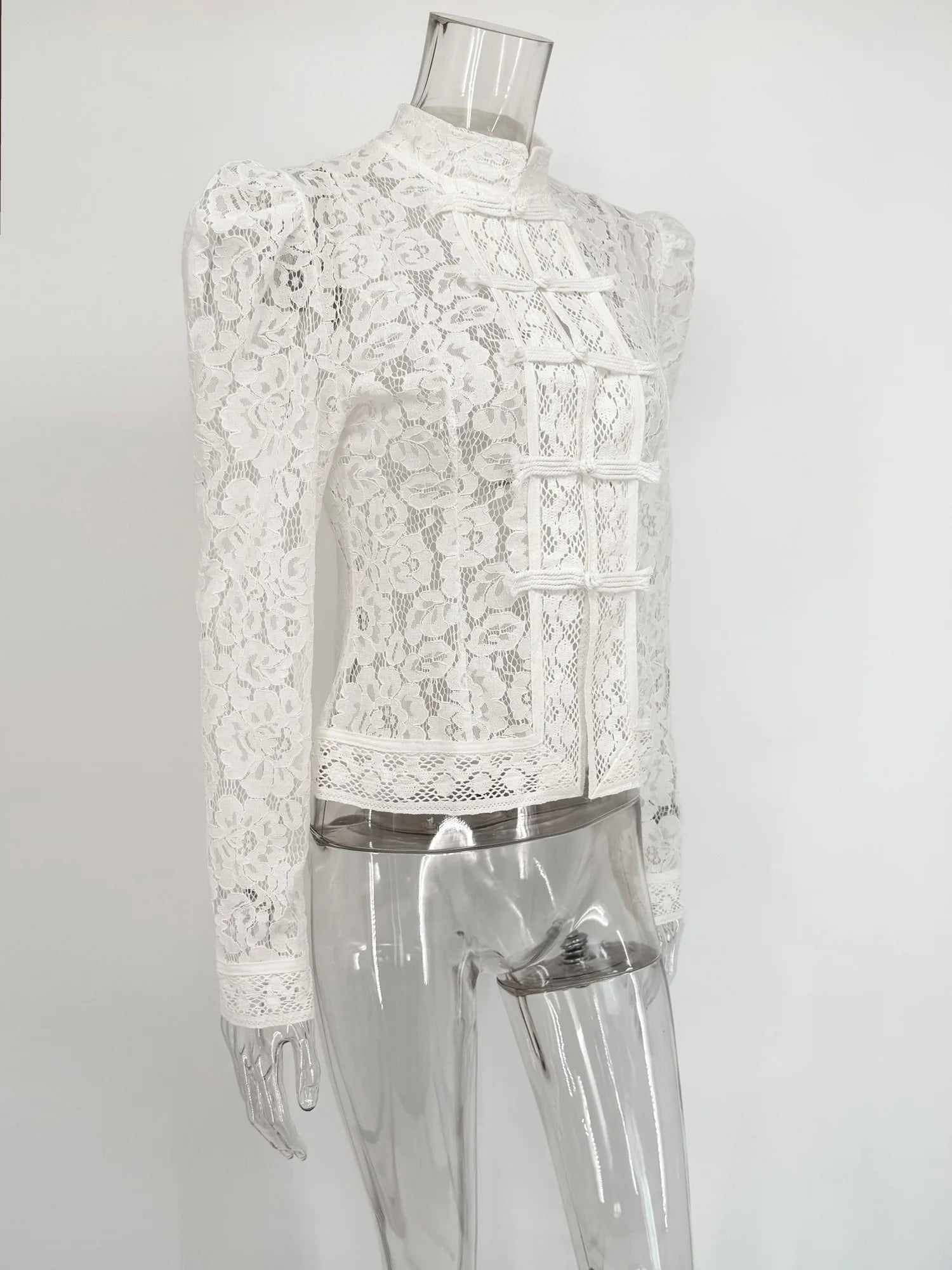 Tuularose Luxury Lace Blouse Fashion Lace Print Single Breasted Slim Shirt Vintage Elegant Party Looks Summer Women Blouse Tops.