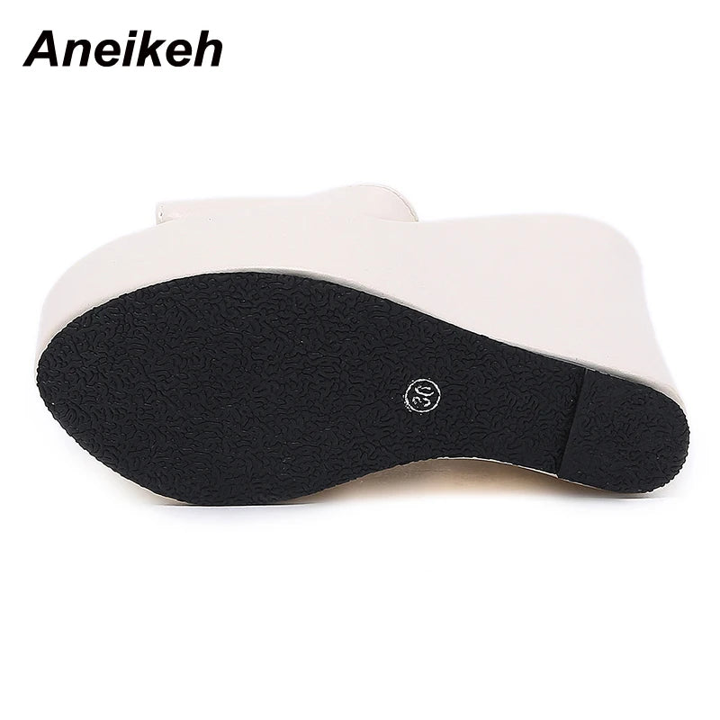 Aneikeh 2025 Fashion Peep Toe Wedges Heel Outside Women Slippers Concise PU Platform Slip On Summer Beach Mules Apricot 35-42.