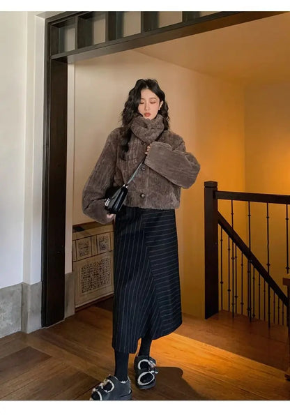 2025 Winter Fashion Stand Collar Warm Plush Short Jacket Women Autumn Retro Street Thickened Loose Harajuku Casual Short Jacket