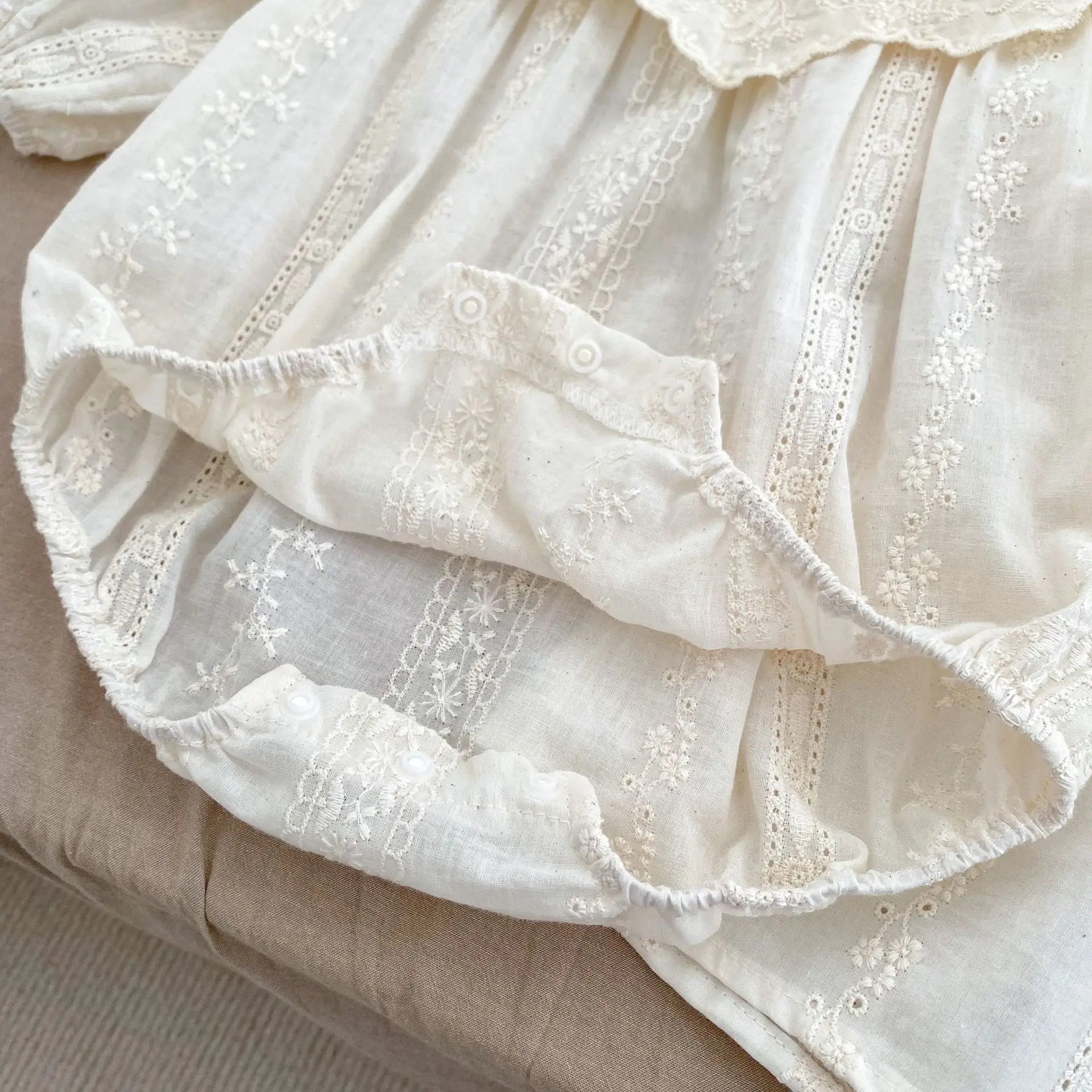 Frühling Baby Body Schwestern Kleid Blume Stickerei Kleid für Kleinkind Mädchen Kleinkind Outfit.