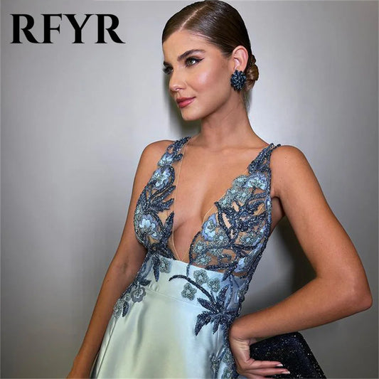 RFYR Spaghettiträger Blaue formelle Kleider Tiefer V-Ausschnitt Partykleid für Hochzeit Applikationen Spitze Kleider für besondere Anlässe Maßgeschneidert.