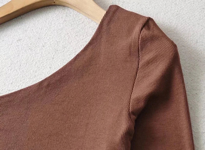 Women's One Shoulder Long Sleeved Crop Top.