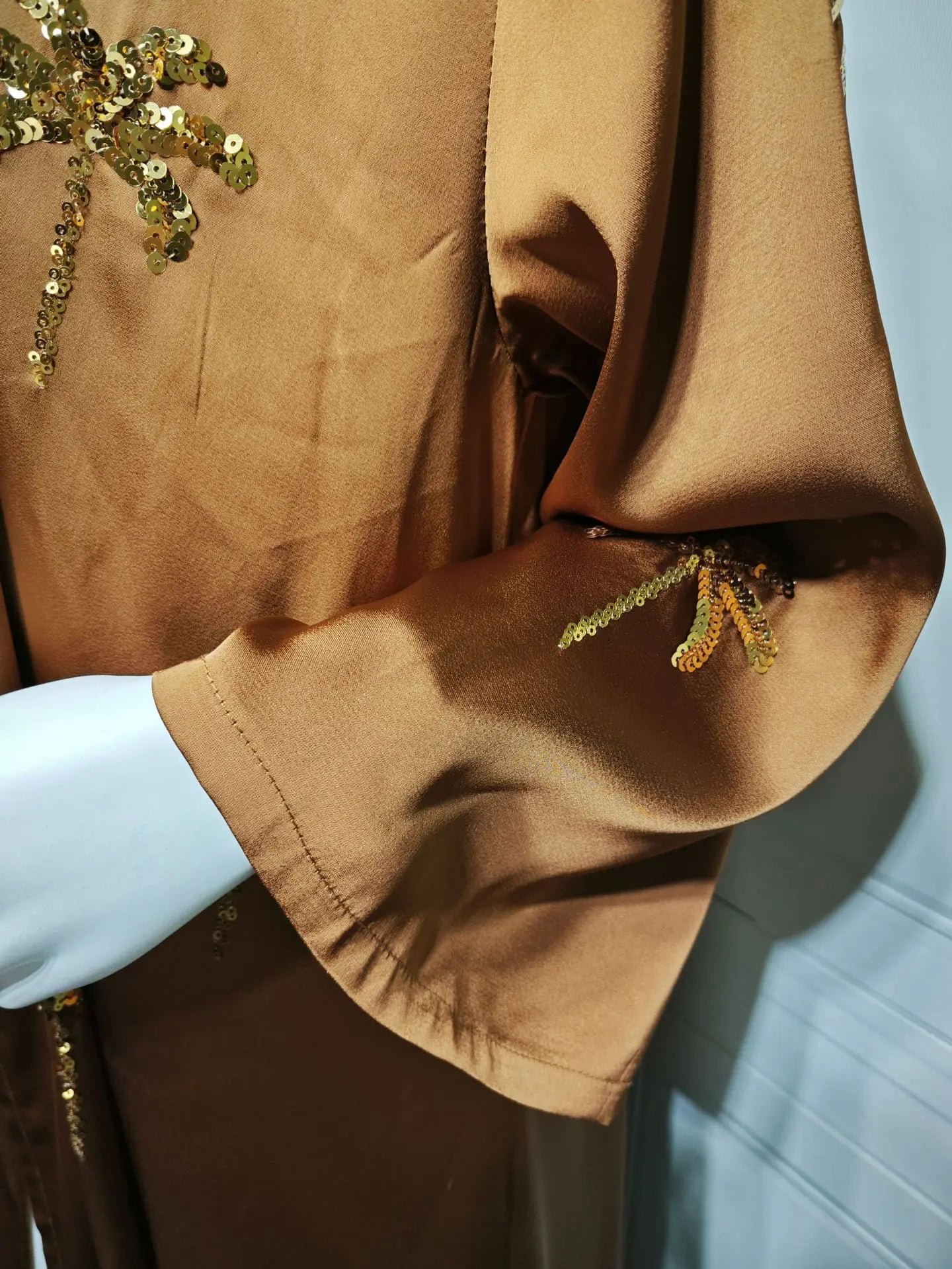 Mode Dubai Abayas für Frauen Stickerei Muslimischen Kleid Türkei Kaftan Islam Kleidung Kebaya Kaftan Marocain Femme Robe Jalabiya