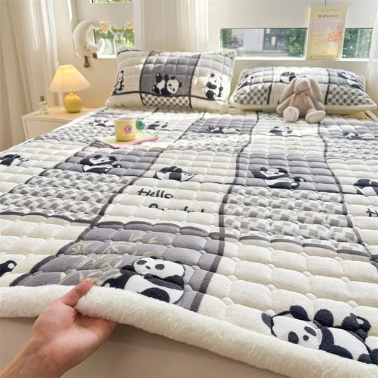 Winter Soft Thick Flannel Mattress Toppers Dormitory Single Double Bedspread Warm Bed Sheets Mattress Cover Fold Tatami Thin Mat.