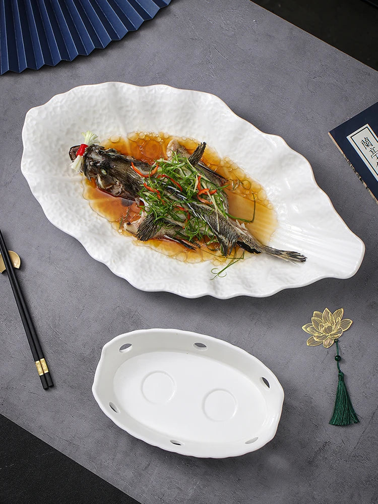 Large Irregular Fish Plate Household Cauldron Bowl Heating and Insulation Plate Ceramic Hotel Tableware Soup Plate.