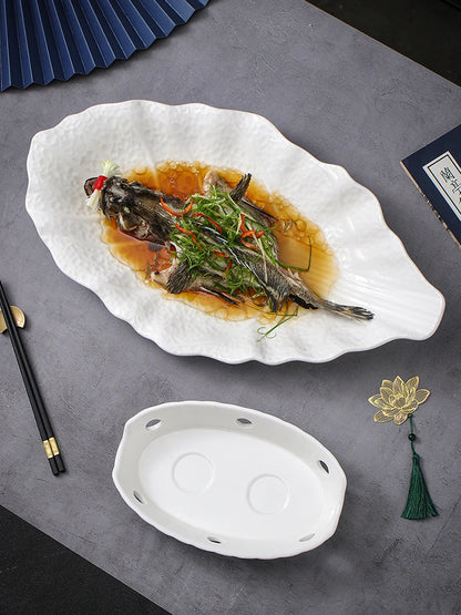 Large Irregular Fish Plate Household Cauldron Bowl Heating and Insulation Plate Ceramic Hotel Tableware Soup Plate.