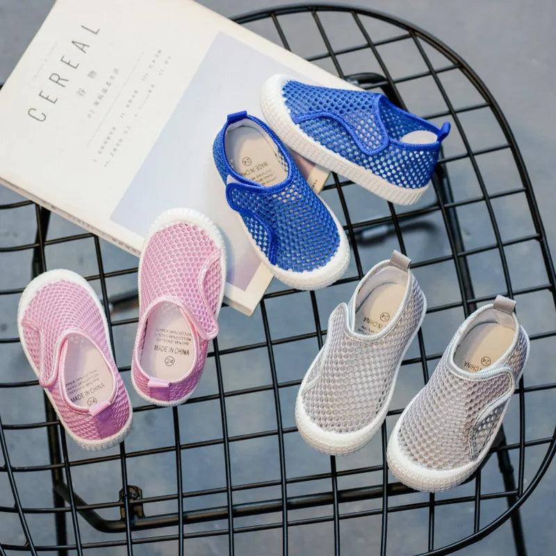 Kids Summer Shoes for Boys Girls Toddlers Children Casual Flats Air Mesh Net Breathable Hollow Cut-outs Sneakers Soft Fashion.