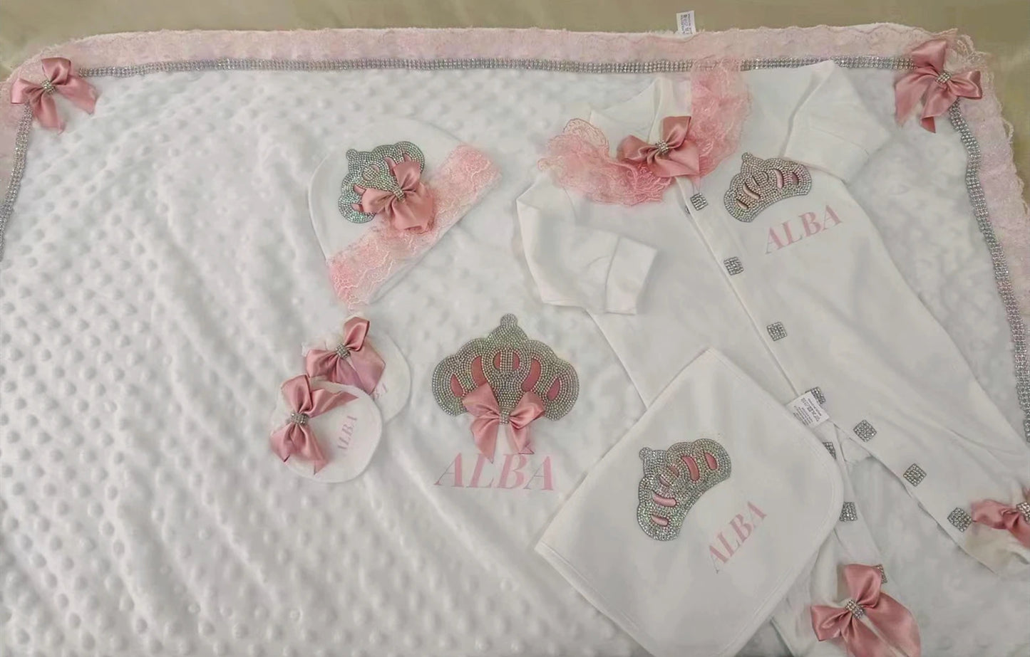 5pcs Handmade DIY Vinyl Name Personalized Baby Girl Newborn Jewels Crown Pink Take Me Home Layette 5 Piece Deluxe Gift Set