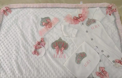 5pcs Handmade DIY Vinyl Name Personalized Baby Girl Newborn Jewels Crown Pink Take Me Home Layette 5 Piece Deluxe Gift Set