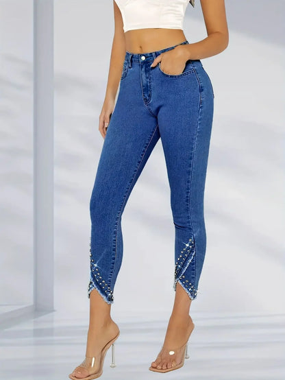 Plus Size Diamond Decorated Elastic Slim Fit Jeans Women's plus Size Washed Denim Stretchy Comfortable Big Size Female Pants.