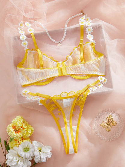 Ladies' youthful and beautiful yellow daisy summer semi transparent embroidered underwear, cute and sweet style, adjustable shou.