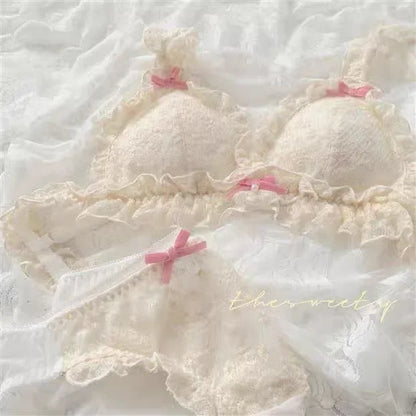 Japanese girl underwear female sweet cute pure desire without underwire bow lace edge thin bra set.