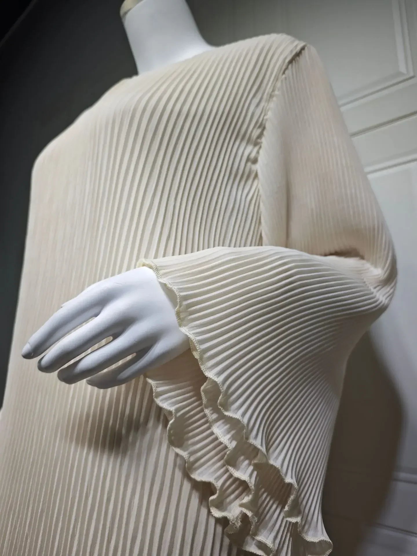 Eid muslimisches Kleid für Frauen Plissee Flare Ärmel Jalabiya Kaftan Islam Vestidos arabische lange Robe Ramadan Marokko Dubai Abayas