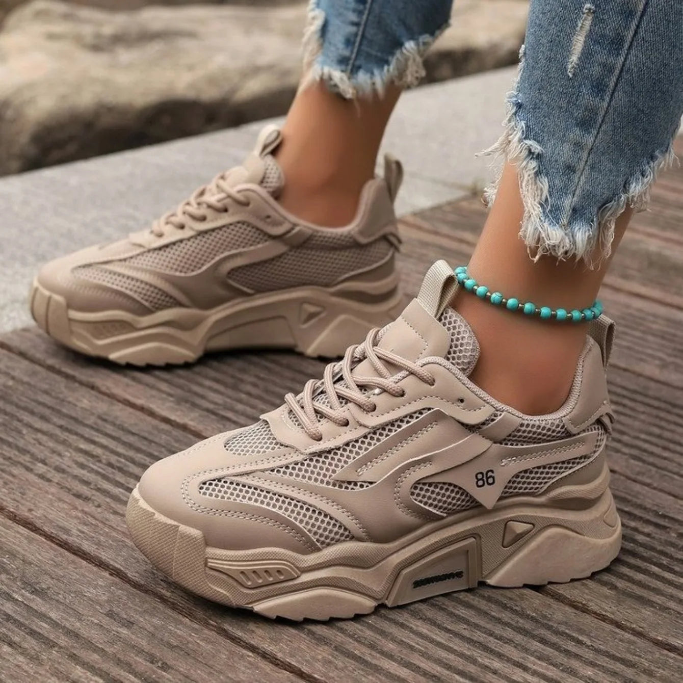 Women Sneakers New Fashion Mesh Breathable Tennis Girl Platform Shoes for Women Outdoor Comfortable Lightweight Sneakers Women.