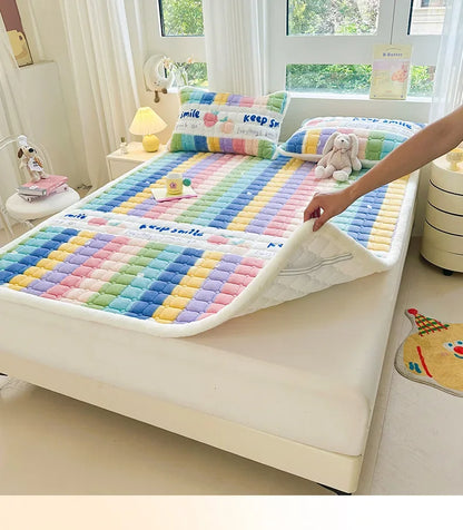 Winter Soft Thick Flannel Mattress Toppers Dormitory Single Double Bedspread Warm Bed Sheets Mattress Cover Fold Tatami Thin Mat.