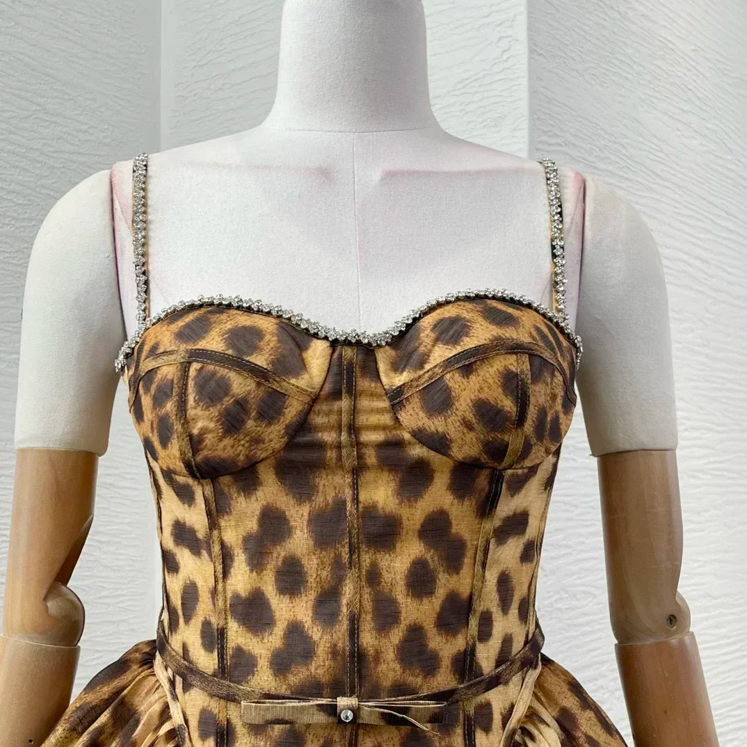 Klassisches Leopardenmuster, neues, hochwertiges 2025, Leinen-Seide, ärmellose Falten, Diamanten, Damen-Vintage-Spaghetti-Midikleid.