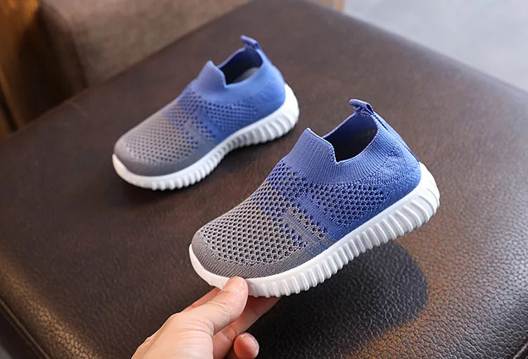 Kids Shoes Multicolor Knitted Toddler Baby Sneakers Casual Slip On Sneakers Children Shoes Kid Girls Boys Sports Shoes.
