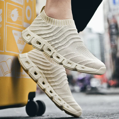 Hot Sale Harajuku Men Soft Casual Shoes Breathable Stylish Sport Sneakers Male Outdoor Flats Walking Sock Shoes Plus Size 39-48.