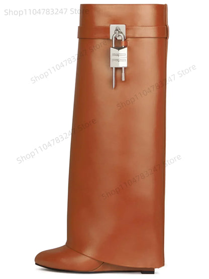 2025 Autumn Winter Lock Boots Women Designer Knee Boots Women Brand High Heel Knight Boots Fold Fashion Gothic Wedge Long Boot.