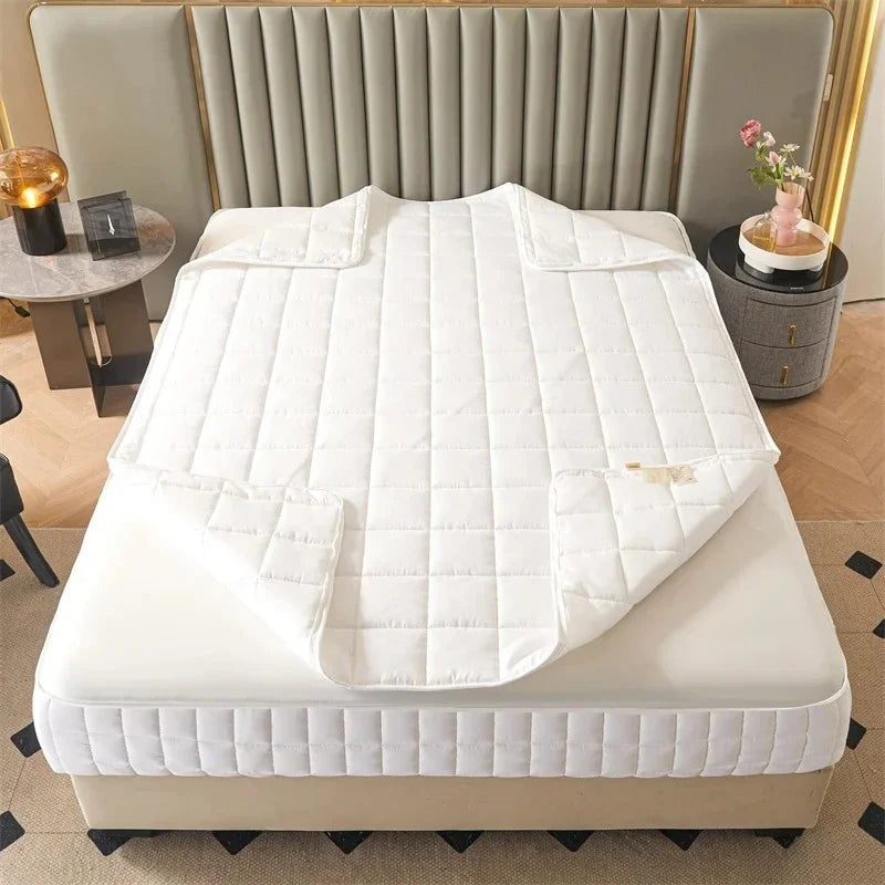Breathable Quilted Mattress Protector with Soybean Fiber Padding Hypoallergenic Skin-Friendly Cover Machine Washable 720° Cover