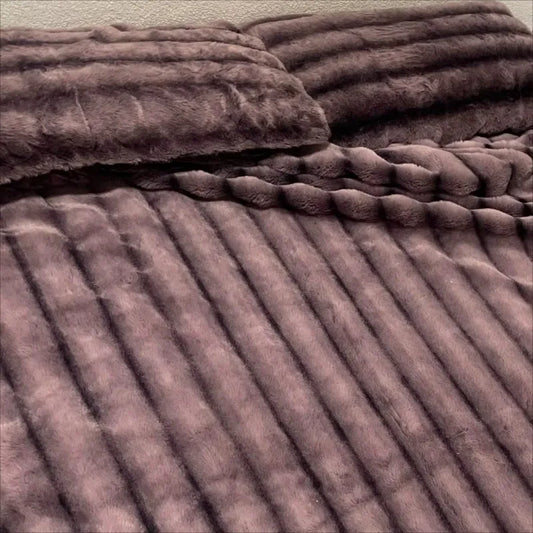 2024 new rabbit velvet milk velvet thickened rabbit fur warm four-piece set, 1.5m 1.8m bed sheet four-piece set.