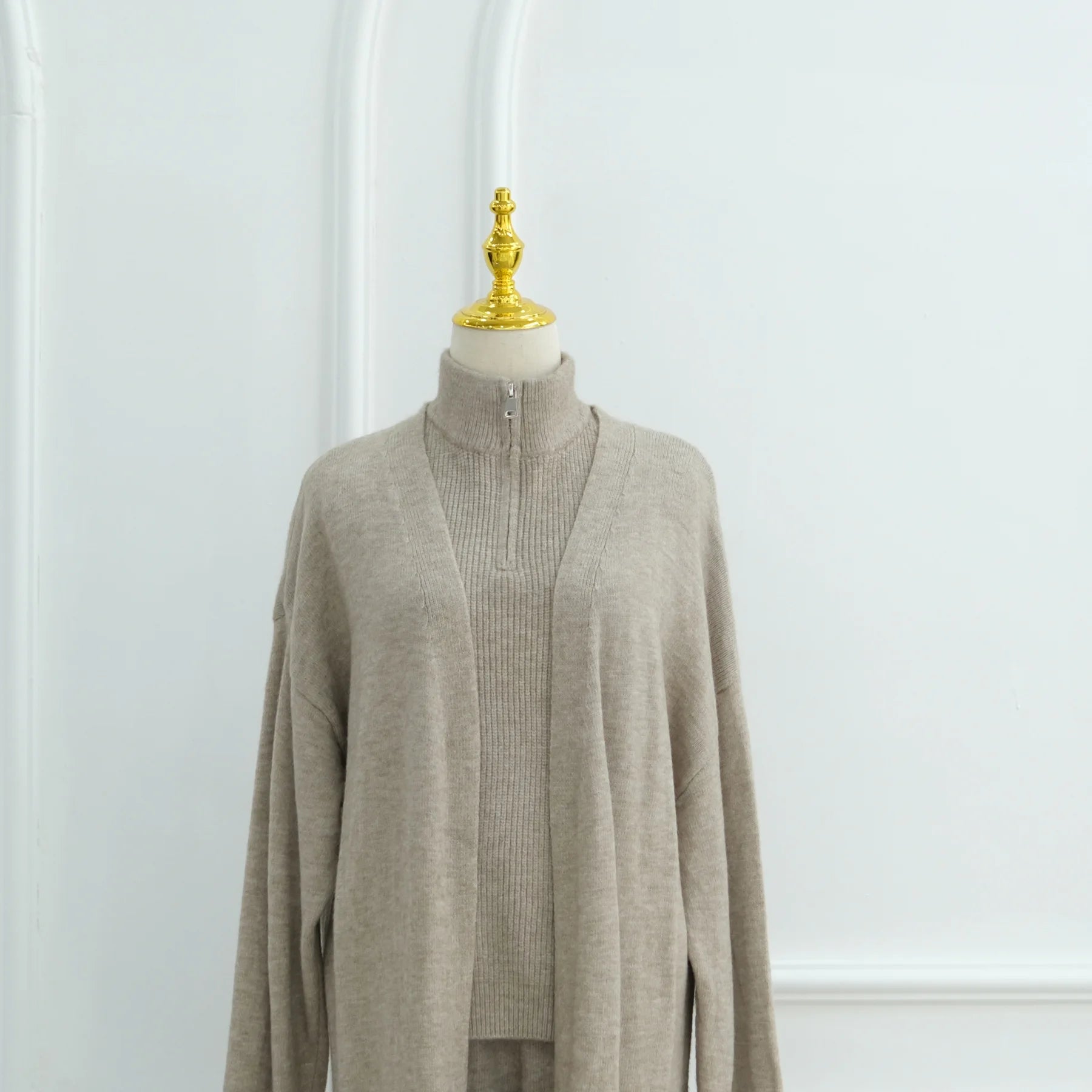 Winter Thicken 3 Piece Muslim Sets for Women Knit Tops Pants Islamic Outfit Sweater Dress Dubai Abaya Kaftan Musulmane Ensembles.