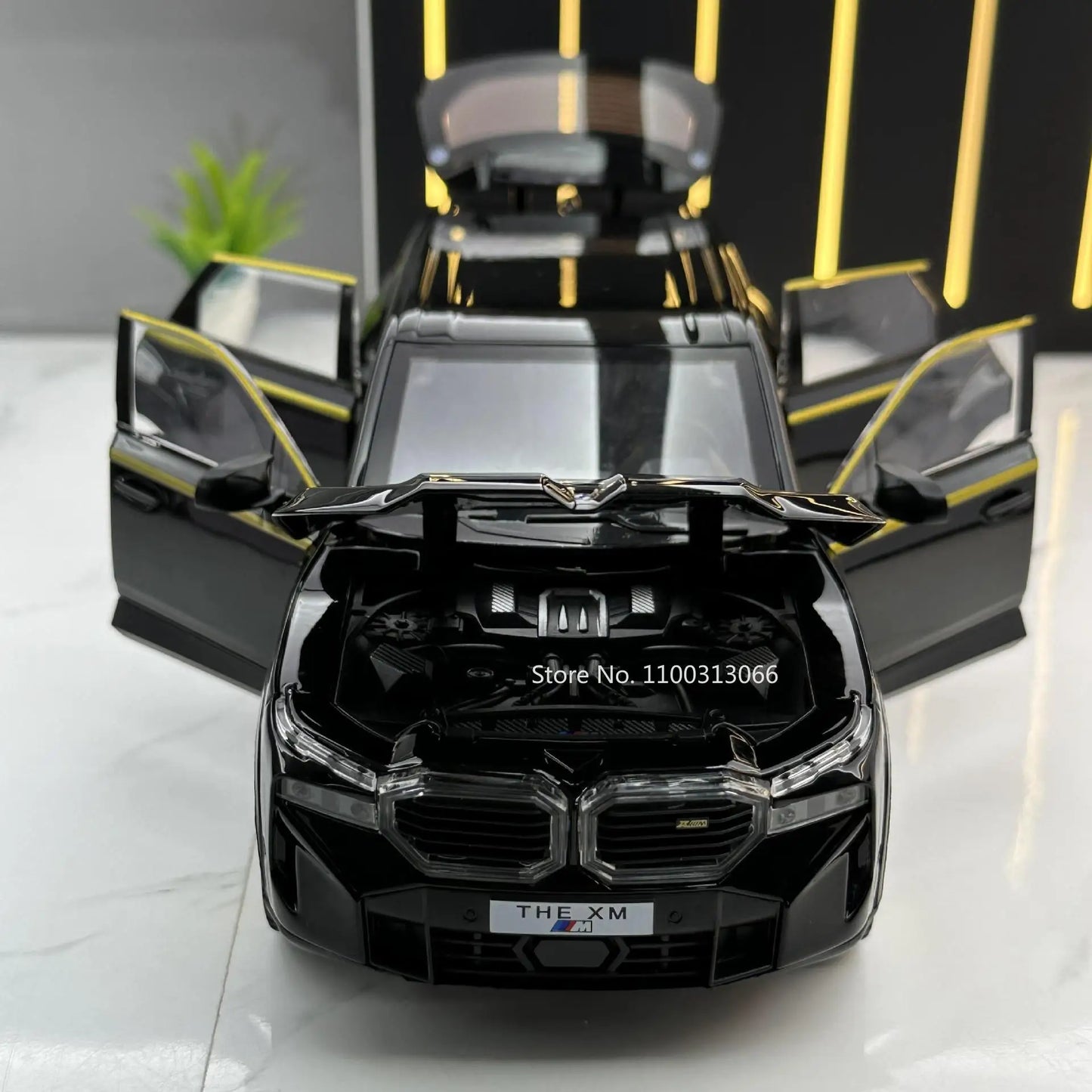 1/24 The XM Alloy Car Models Toy Diecasts Off-road Vehicles with Light Sound Pull Back Function SUV Car Toys for Kids Boys Gifts