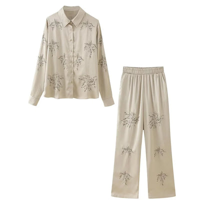 Summer New Product Women's Style Flip Collar with Beaded Embroidered Shirt, High Waist Straight Leg Pants Set
