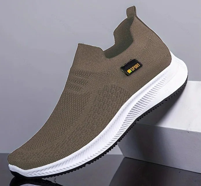 Men Walking Shoes Knit Mesh Breathable Sneakers Lightweight Sneakers Slip-on Mens Casual Shoes Fashion Comfort.