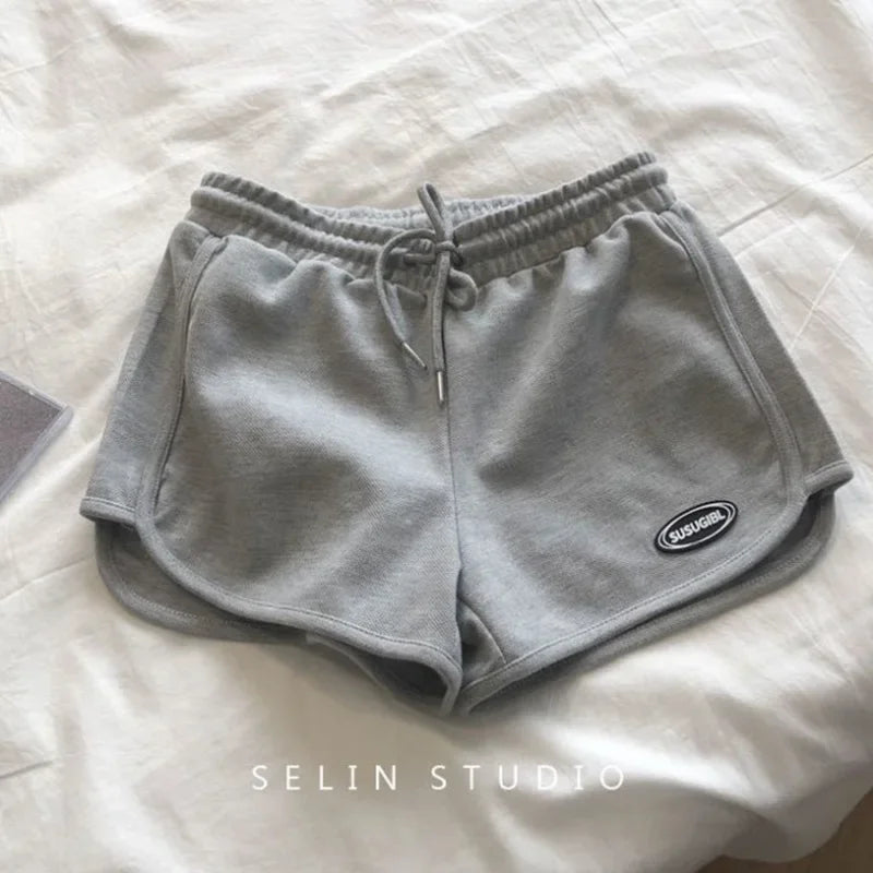 Shorts Women Summer A- shaped Slim Fit Versatile Loose Chili Girl Pants Summer Outdoor Casual Sports Fat Mm Three-piece Hot Pant.