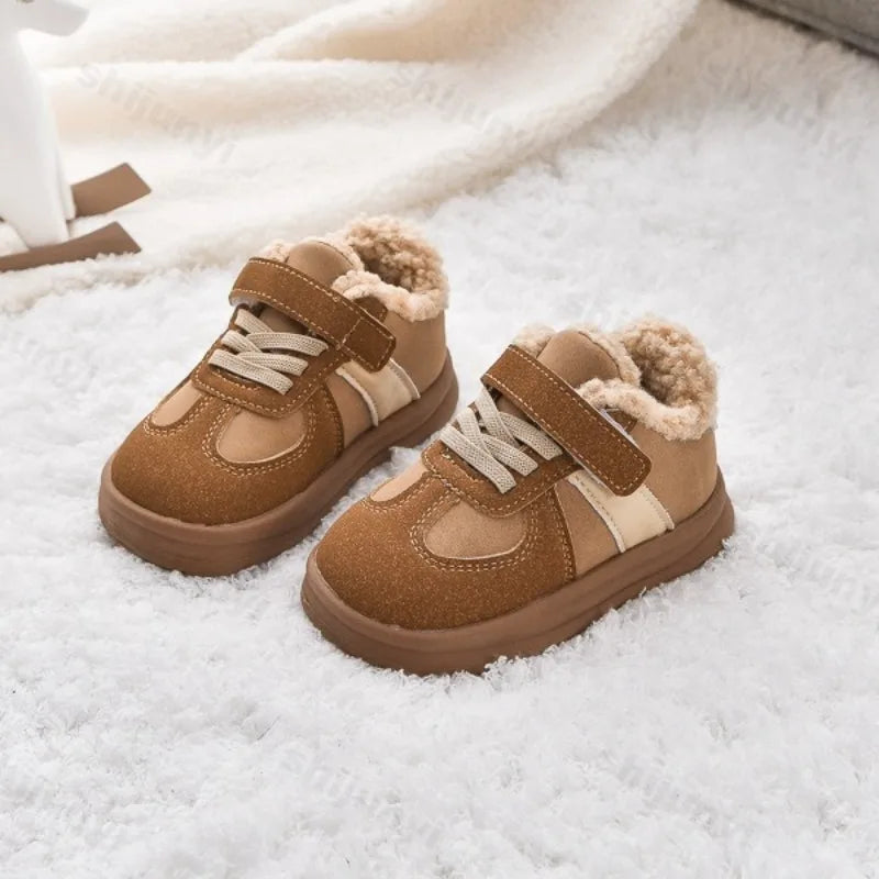 2025 Winter New Pulsh Fashion Trend Casual Sports Shoes for Childrens Anti Slip Warm Boys' Shallow Mouth Versatile Snow Sneakers.