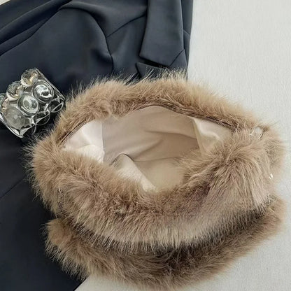 Luxurious Faux Fur Tote Bag Chic Underarm Shoulder Bag Stylish Handbag & Purse with Pearl Chain Strap, Polyester Lined Interior.