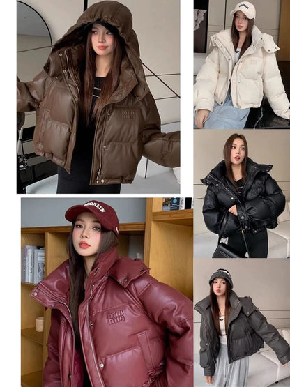 2024 Winter Neue frauen Unten Baumwolle Gefütterte Jacken Stilvolle Mit Kapuze Einfarbig Casual Verdicken Warme Lose anliegende kurze Mäntel.