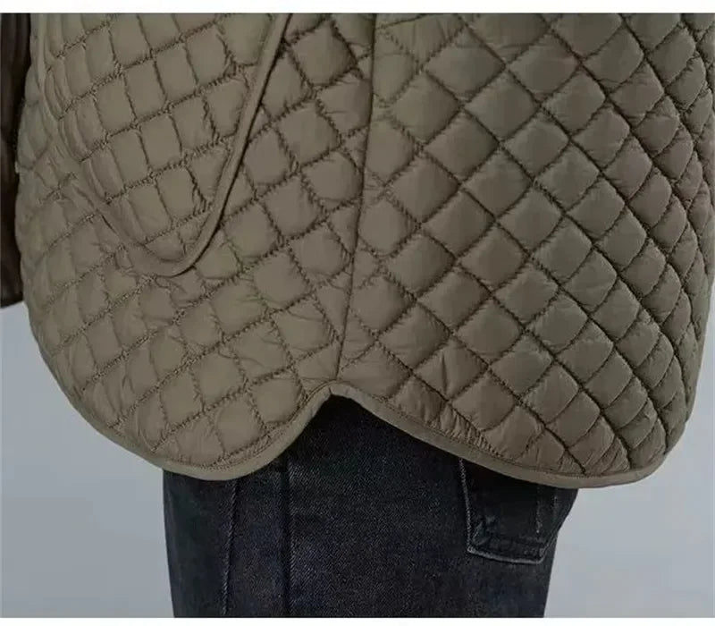 Mode Leichter Baumwolle Gefütterter Mantel Frauen 2025, Neue Herbst Winter Baumwolle Mantel Mit Kapuze Jacke Lose Beiläufige Plaid Parkas Outwear.