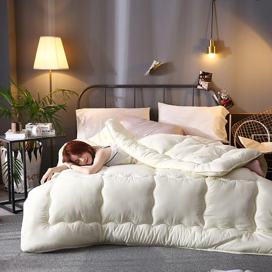 Grey thick quilted winter hotel style quilt Comforter Queen King soft winter quilt very warm220x240Quilts  - et.