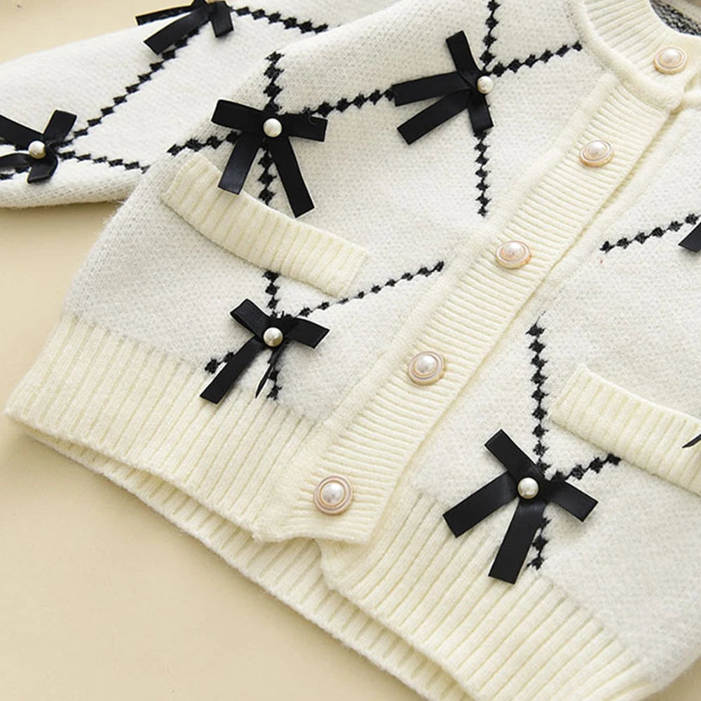 Bear Leader Bow Baby Sweatshirt + Pants 2pcs Set New Children Knitting Outfit for 2-6Years Kids Tracksuit Winter Girls Clothes.