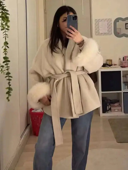 2025 Autumn Winter Chic Lapel Plush Coat With Belt Women Vintage Faux Fur Sleeve Tweed Open Coats Female Casual Street Outwear.