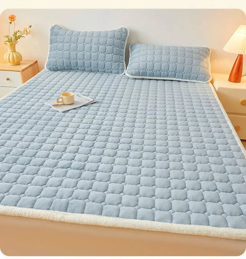 2024 New Class A Thickened Milk Fleece Mattress Winter Warm Fleece Bed Cover Student Dormitory Mat Quilt.