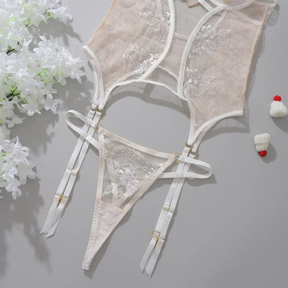 Sexy Mesh Lingeries Sets 2025 Hot Embroidered Floral Erotic Products Transparent Lace Intimate Female Complete Thong Exotic Set.