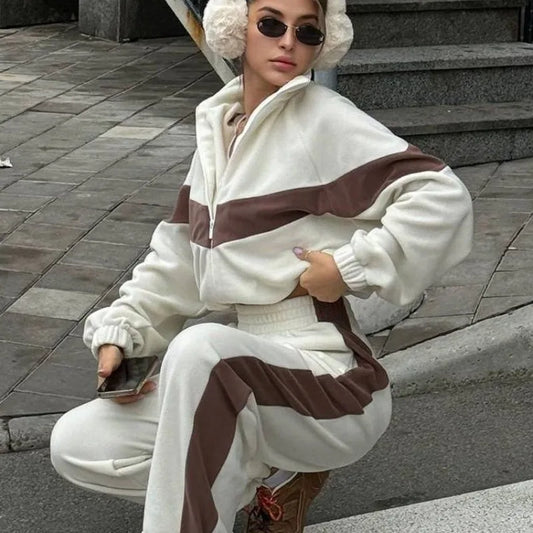 Women's Ready Zip Front Set Street Style Lightweight Hoodie & Pants Two Piece Sports Casual Fashion Loose Outdoor Outfit.