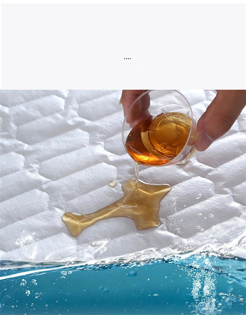 Sandwich Cotton Quilted Waterproof Bed Pad Elderly and Children Bed Protectors Pads Non-slip Anti Dust Skin-friendly Bed Cover.
