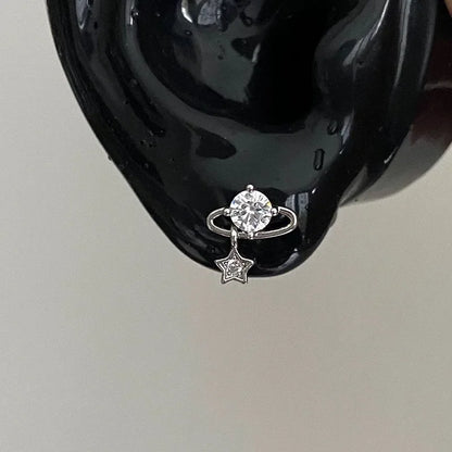 1 Pcs Sliver Dog Bone Claw 316L Stainless Steel Ear Bone Nail Korean Style Fashion Cartilage Earrings For Women Jewelry.