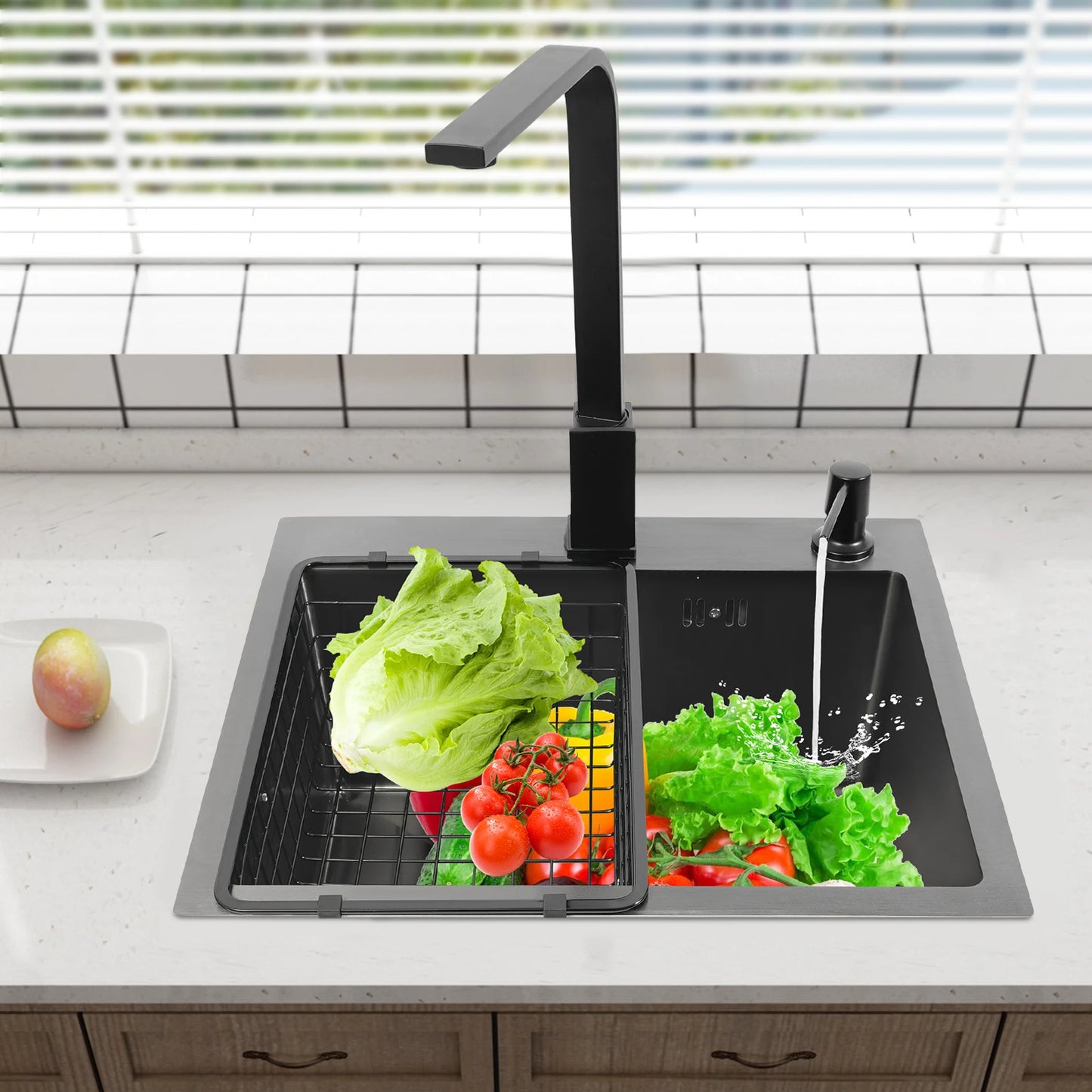 Schwarzes Küchenspülbecken-Set, Spüle aus Edelstahl 30 mit großem Fassungsvermögen und drehbarem Wasserhahn, Keramik-Ventilkern, geruchsfestes Spülbecken