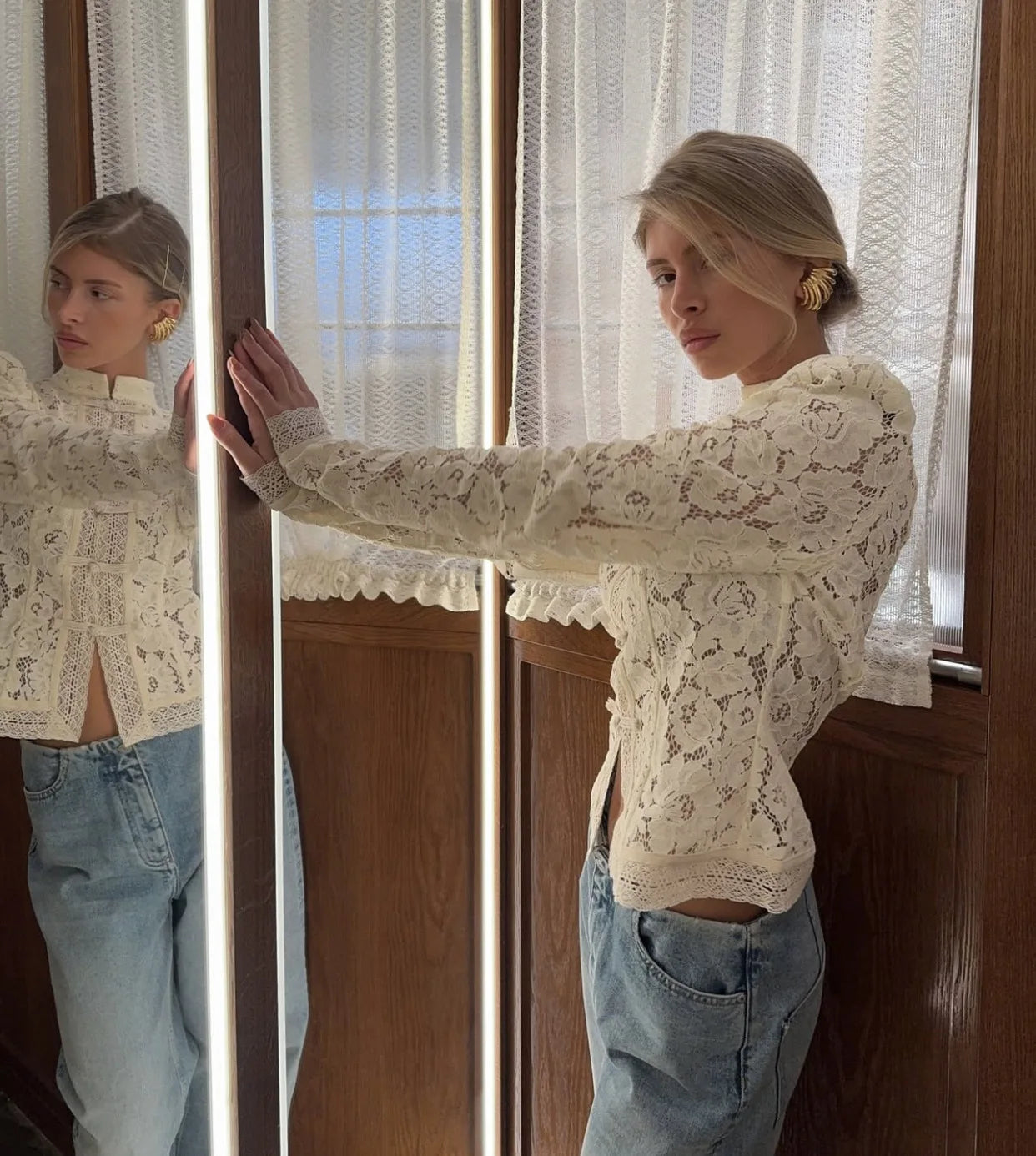 Tuularose Luxury Lace Blouse Fashion Lace Print Single Breasted Slim Shirt Vintage Elegant Party Looks Summer Women Blouse Tops