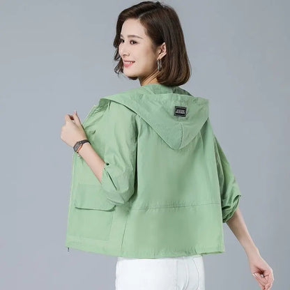 Sommerjacken für Frauen 2025, Oberbekleidung, cooler dünner Mantel, Mutter mittleren Alters, Kleidung, Korea, modische Damenbekleidung, Stickerei