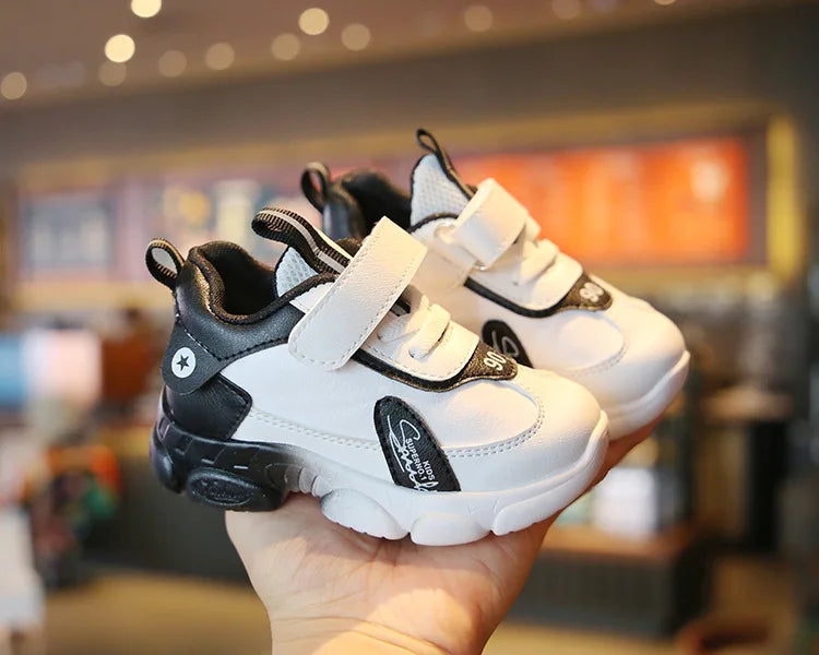 Size 20-31 Children Wear-resistant Casual Sports Shoes Baby Anti-slip Toddler Shoes Girls Boys Kids Soft Bottom Running Sneakers.