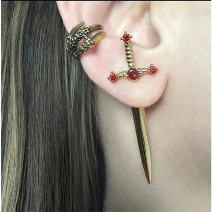 2pcs Gothic Kinitial Sword Stud Earrings,Vintage Cool Punk Crystal Goth Dagger Ear Piercing Jewelry Suitable for Daily Give Gift.
