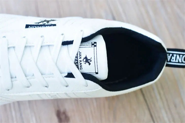 Brand Men's Sneakers Versatile Air Cushion Running Shoes Men Platform Leather Vulcanized Shoes Breathable Men Casual Sport Shoes.