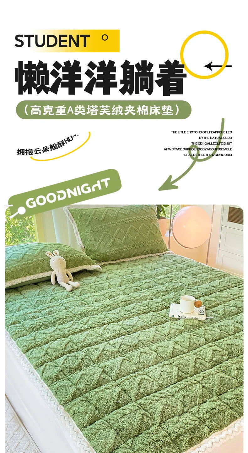 Winter Taft Velvet Mattress Topper Pad Fleece Bedspread Fold Non-slip Thin Tatami Mat Student Dormitory Bed Sheet Mattress Cover.
