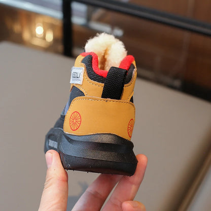 2024 Winter New Children Casual Shoes for Girls Boys Fashion Korean Style Soft Bottom Anti-slippery Versatile Chic Ankle Shoes.